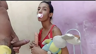 sacanagem teen tailandesa 18Yo chupa pau e tem a bunda fudida&colon;